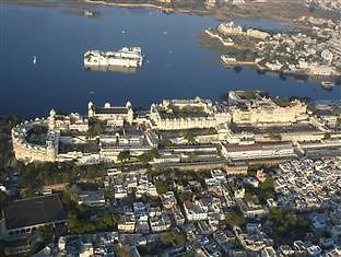 Raj Palace Hotell Udaipur Eksteriør bilde